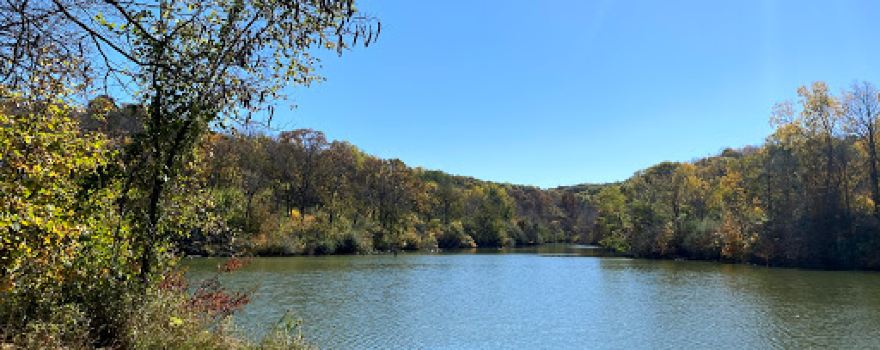 Mile Hill Lake Scenic Overlook