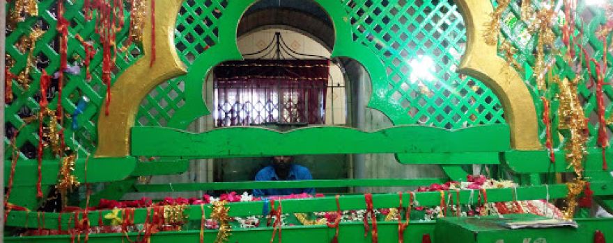 Hazrath Thameem Ansari Sahabiye Rasool Dargah sheriff
