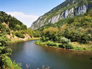 Cascada Fecioara Maria