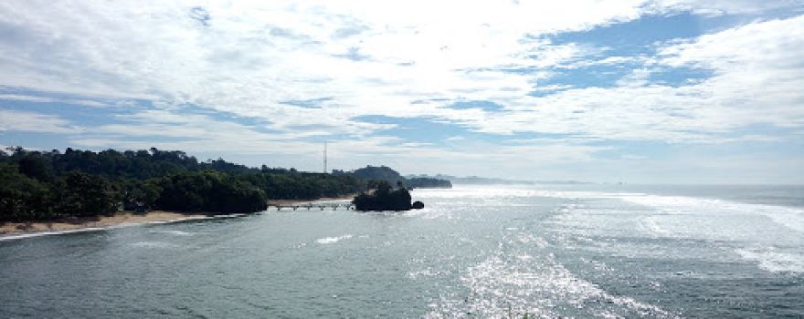 Pantai Regent