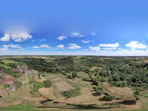 Ruines du château de Brosse