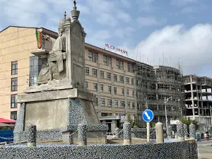 Emperor Zera Yacob Statue