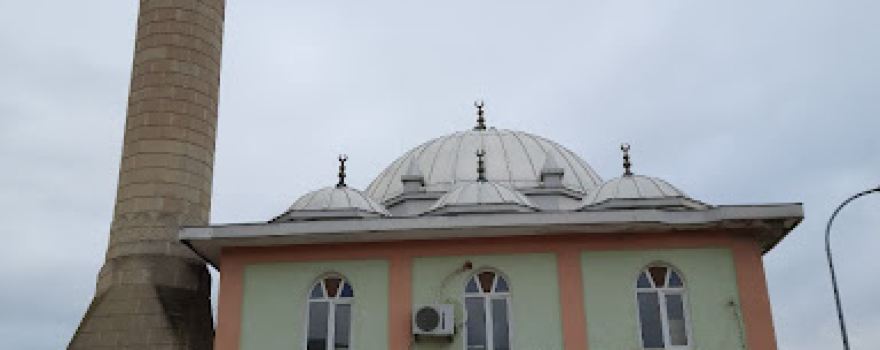 Az Mahalle Camii
