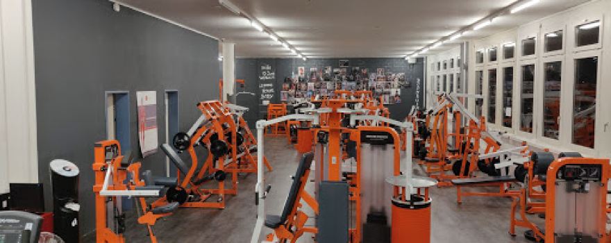 Old School Gym 24