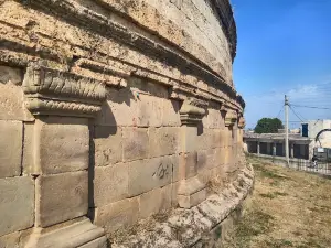 Mankiala Stupa