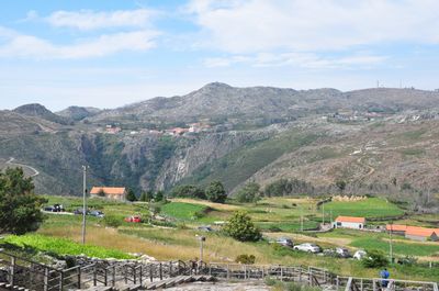 Interpretation Center Pedras Parideiras