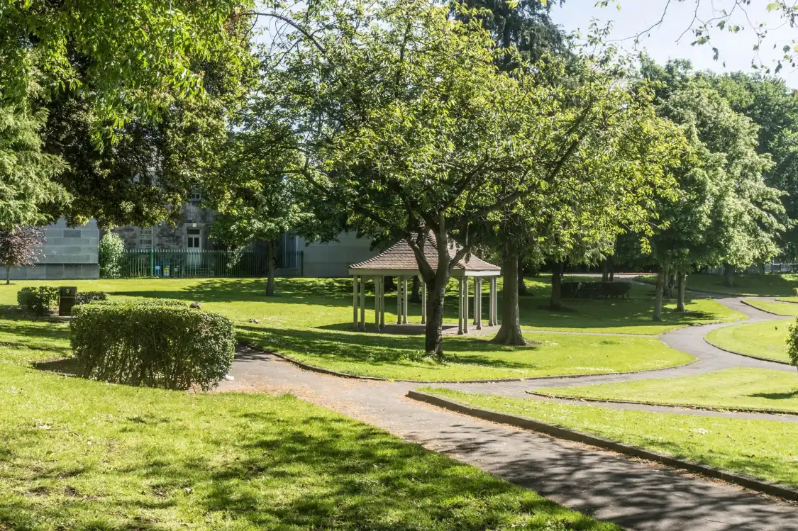 Hotels near People's Park
