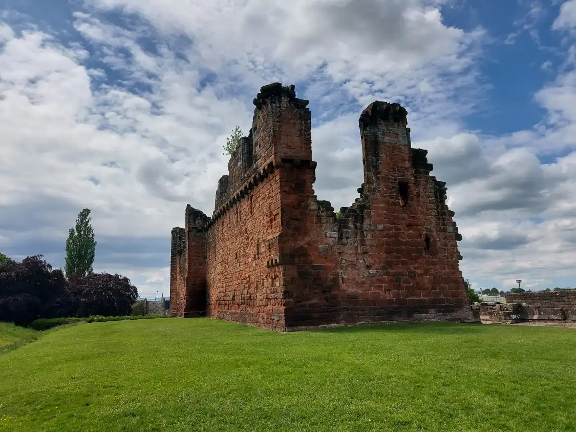 Các khách sạn gần Penrith Castle
