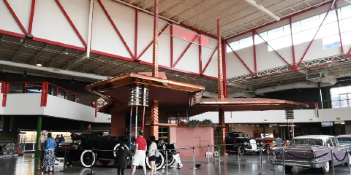 皮雅士雅路博物館