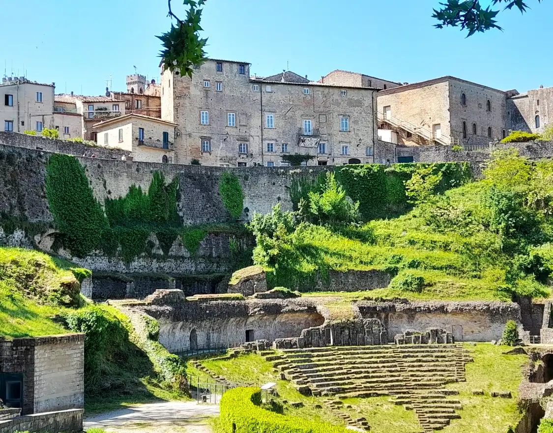 Hotels near Roman Theatre