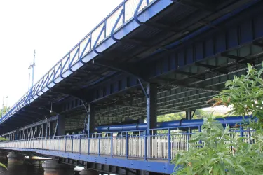 Craigavon Bridge