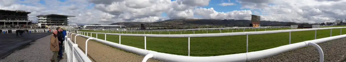 Hotel in zona Cheltenham Racecourse