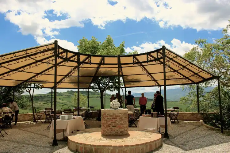 Hotels near Podere Il Casale