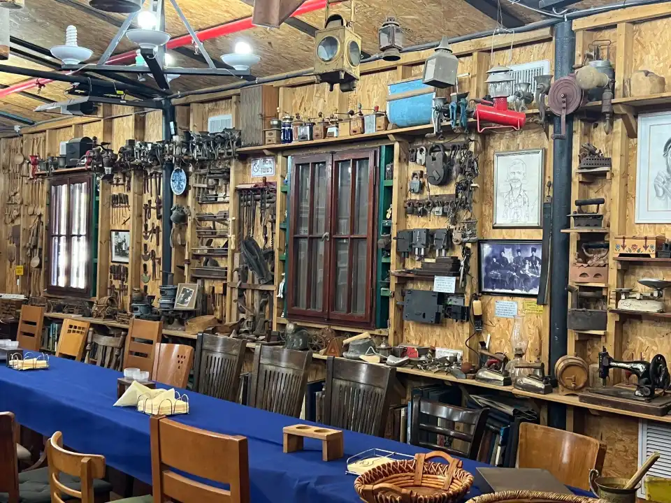1_Yankel's Shtetl