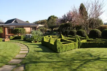 Puketarata Garden