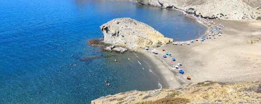 Monsul Beach