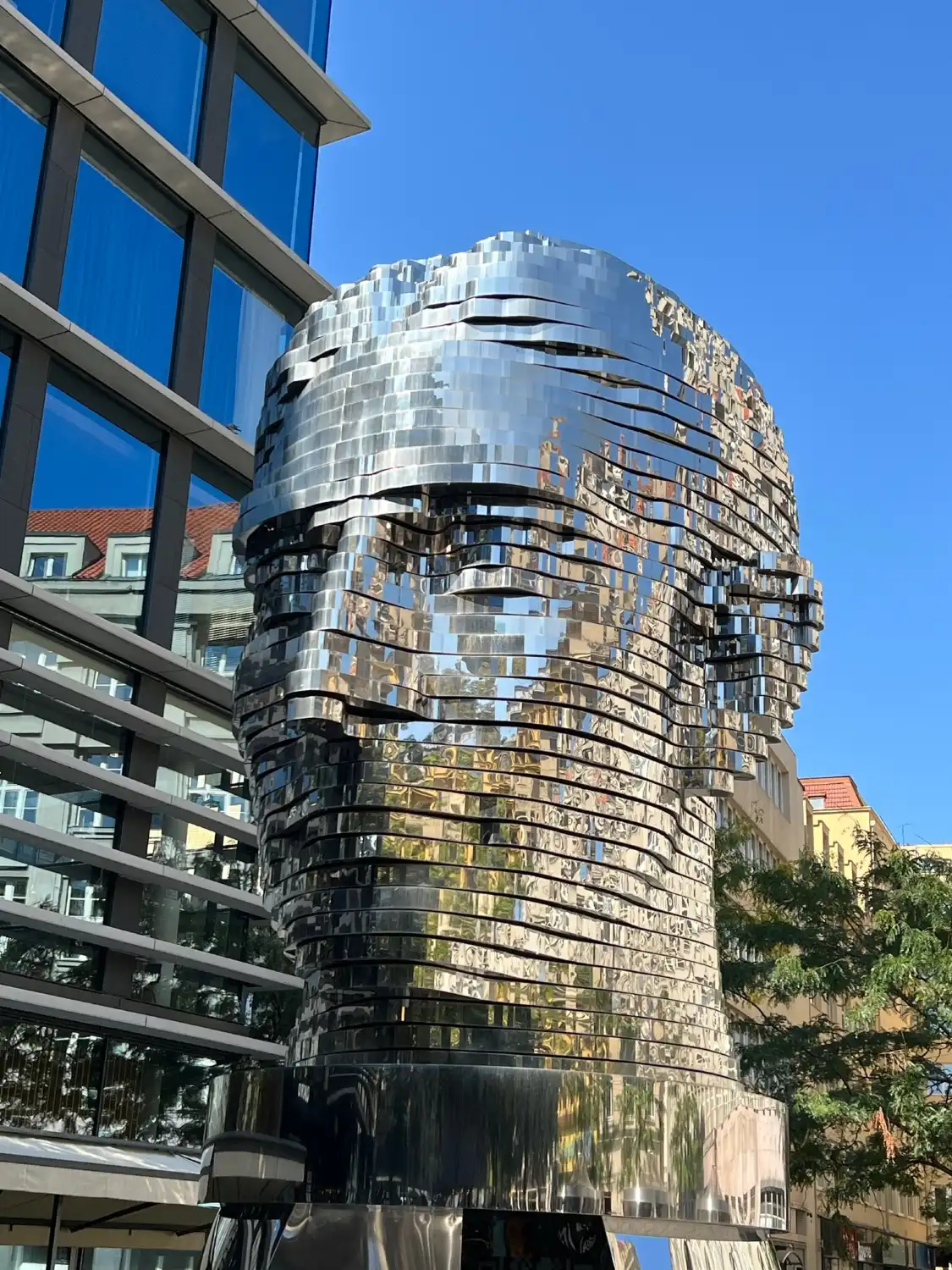 Các khách sạn gần Statue of Franz Kafka