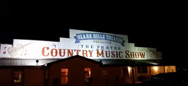 Hotels in Laclede County