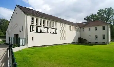Hotels in Clairefontaine-en-Yvelines
