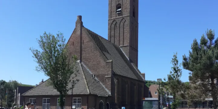 Dorpskerk Wijk aan Zee uit 1420