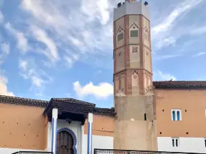 Mosquée المسجد الاعظم