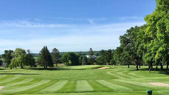 Dyersville Golf & Country Club