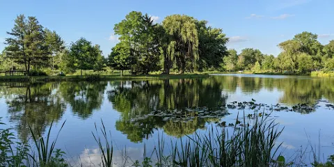 Hidden Oaks Nature Center