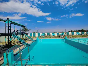 AL ATEEQ SWIMMING POOL