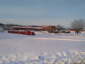 Heby Pool and Gym