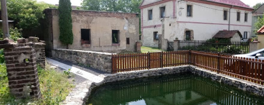 Kaplička Hlince