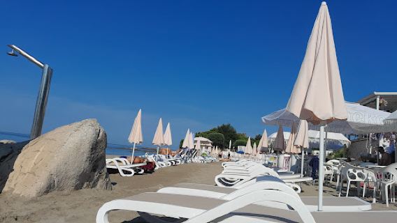beach Zambratija