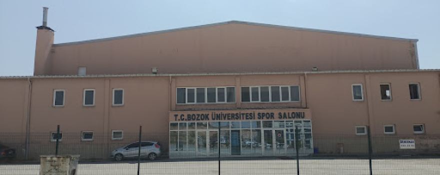 Bozok Üniversitesi Spor Salonu