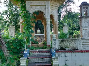Shiv Mandir Mahal