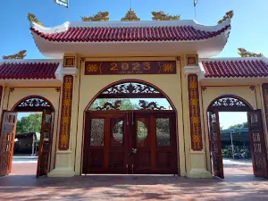 Thay Thim Tomb