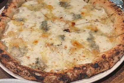 Pizza 4P’s Le Thanh Ton