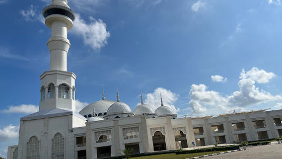 Sultan Mahmud Ri'ayat Shah Mosque