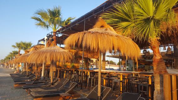 Makenzy Beach (Λάρνακας)