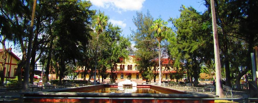 Plaza de las Tres Centurias