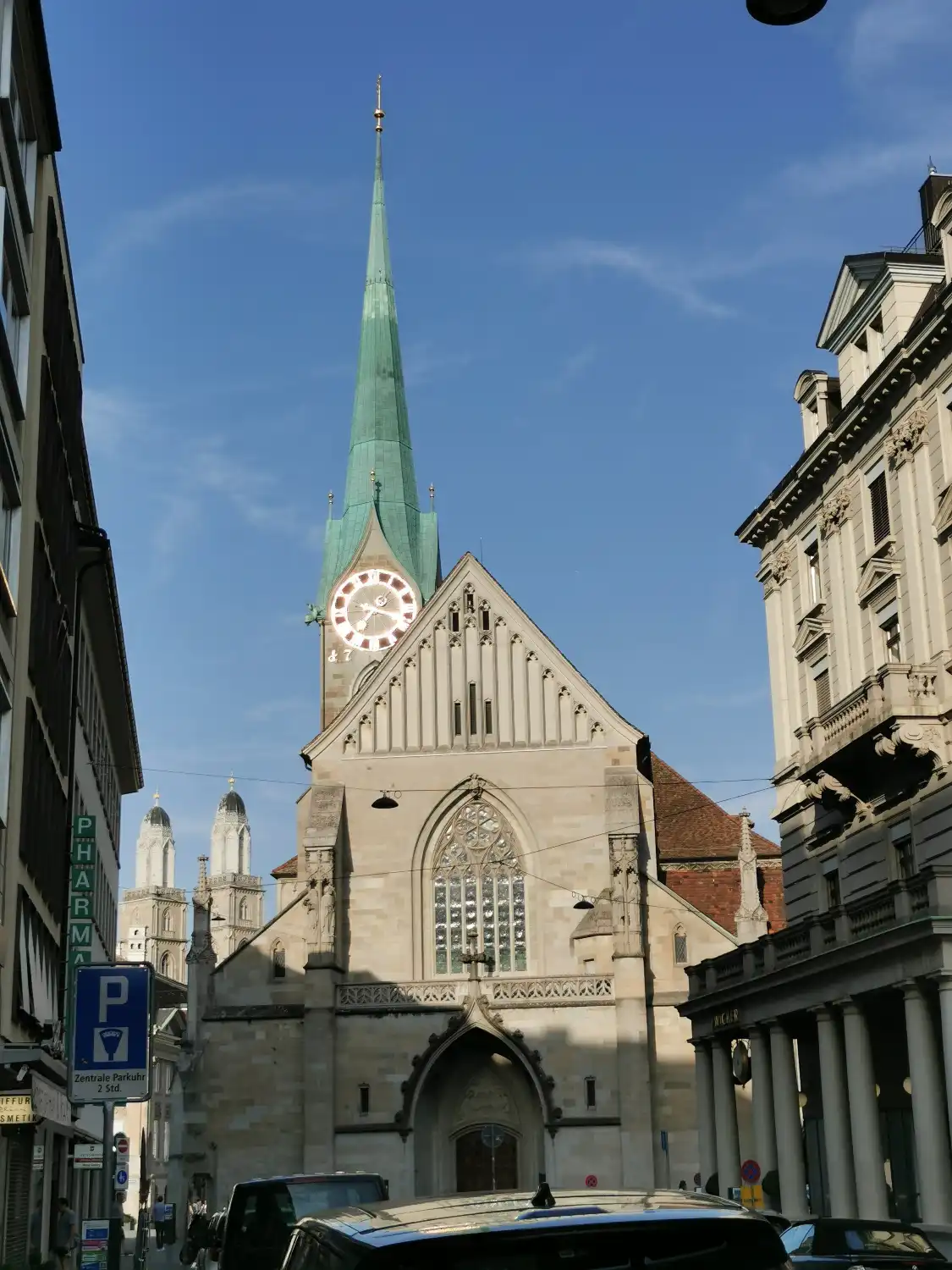 Hotels near Fraumunster Church