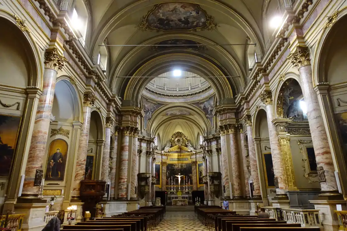 Hotel in zona Basilica di Sant’Alessandro in Colonna