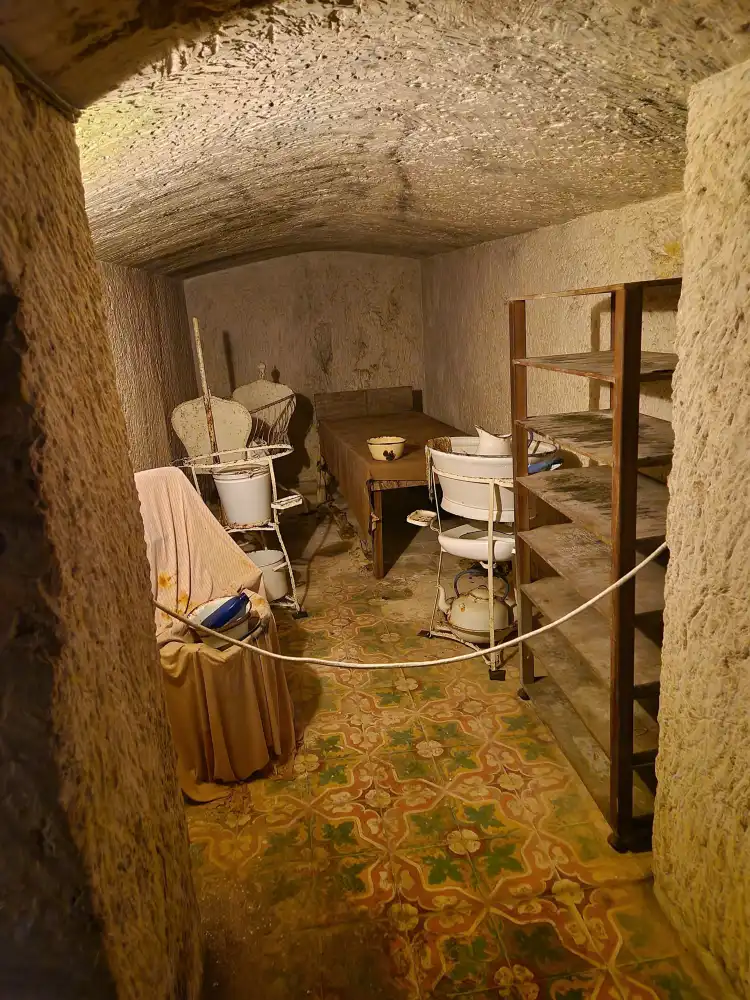Hotels near Mellieha Air Raid Shelter