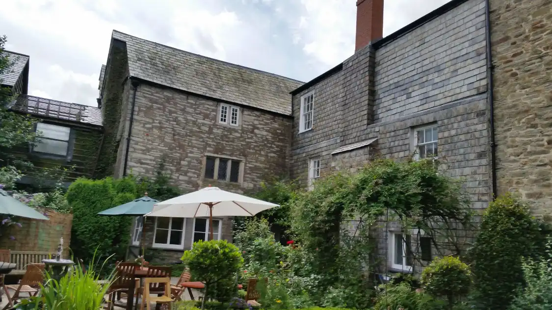 Hotels near Stuart House