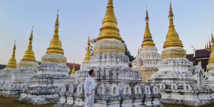 Wat Chedi Sao Lang
