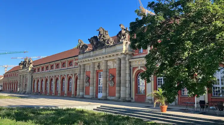 Hotels near Filmmuseum Potsdam
