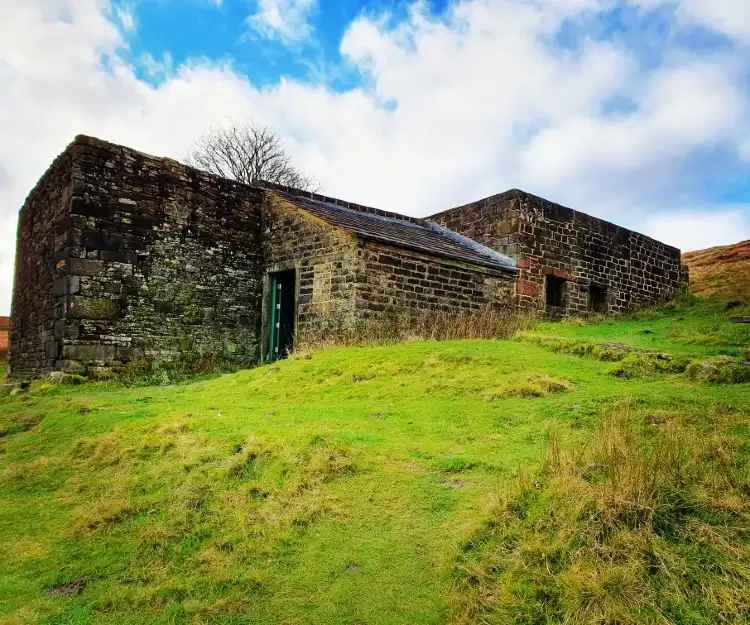 Hotels near Featherstone