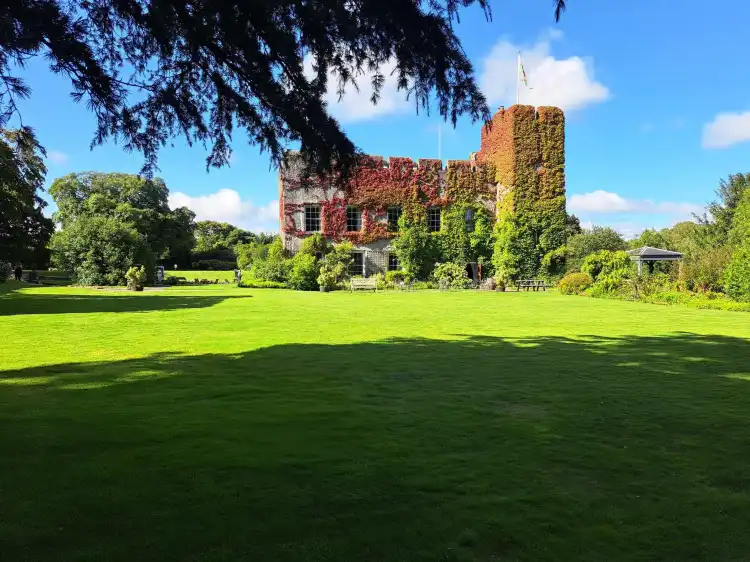 Hotels in Rhoose
