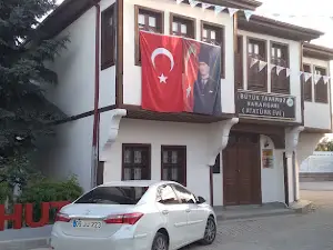Atatürk Parkı