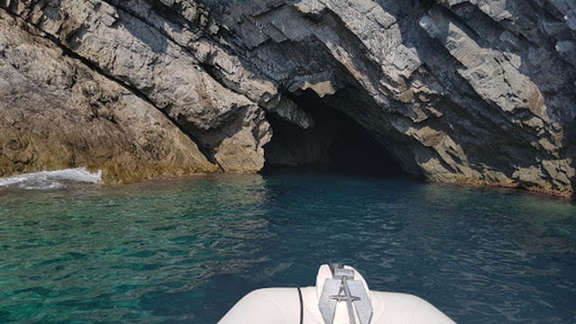 Grotte des Veaux Marins