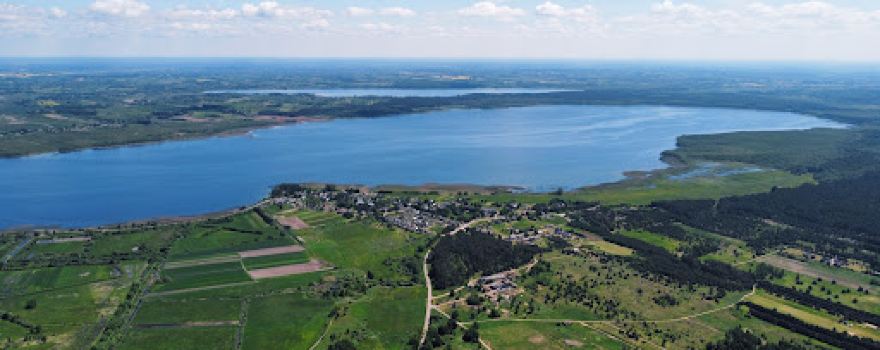 Lake Dusia