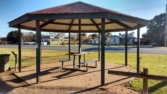 Mary Lawson Wayside Rest